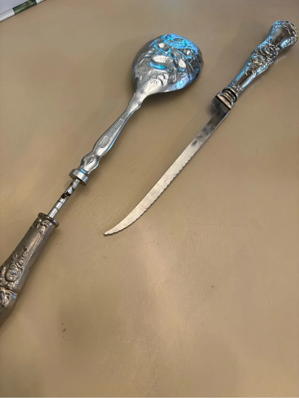 Ornate Silver-Tone Carving Knife and Server Set - Floral Handle